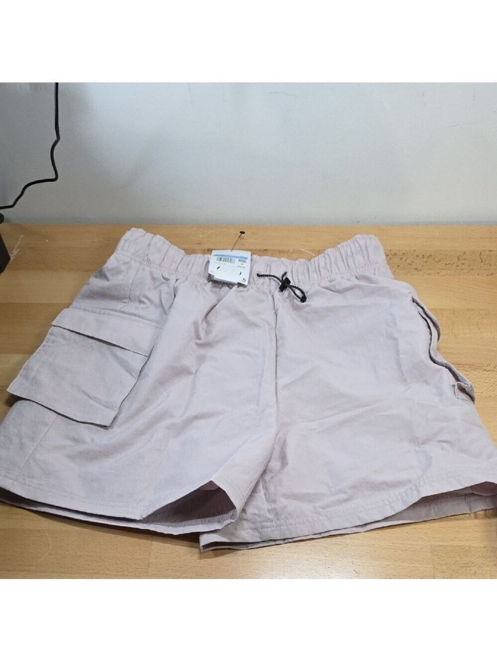 Nike Tan Cargo Shorts with Relaxed Fit